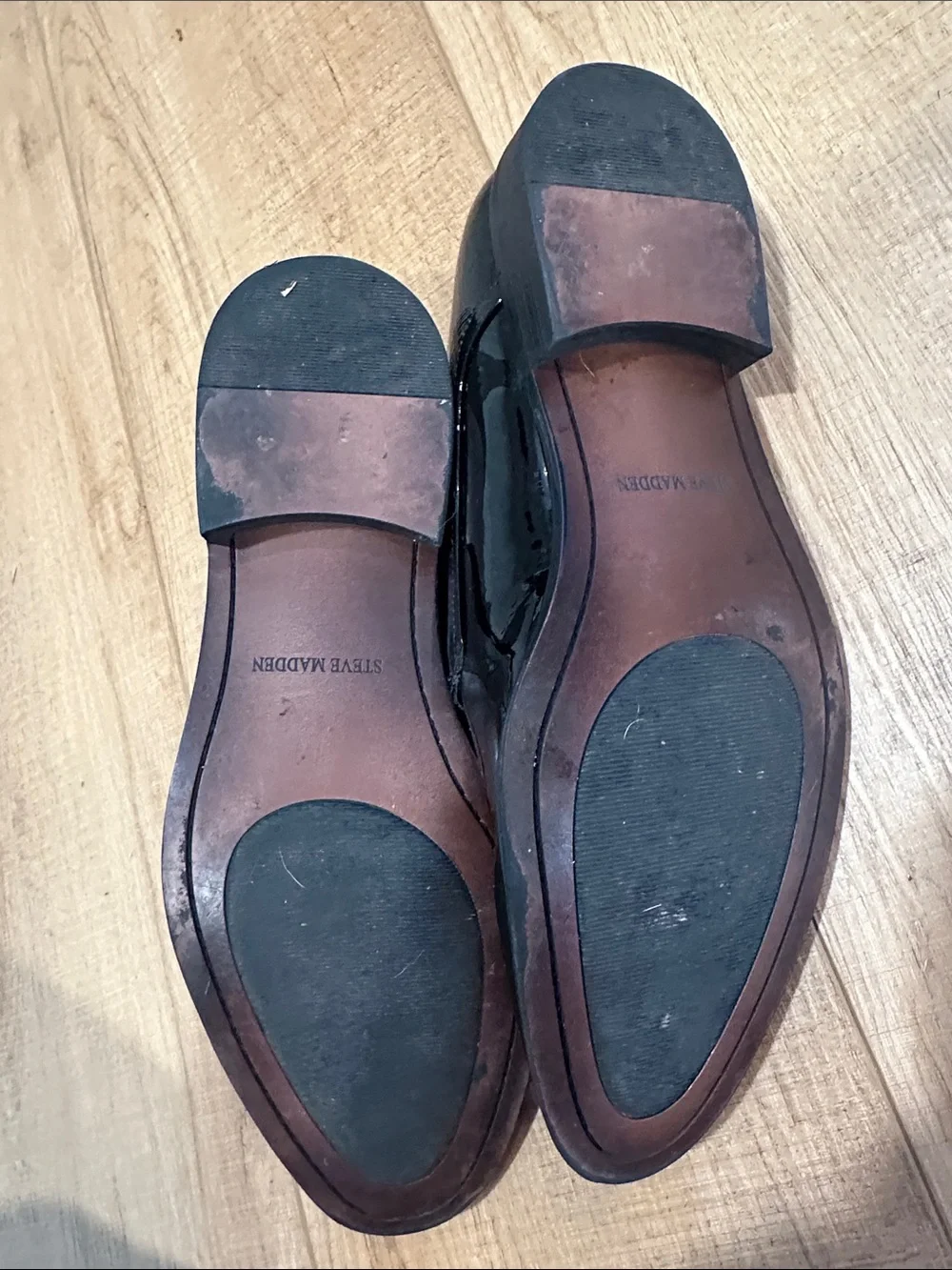 Steve Madden Glossy Black Patent Lace-Up Derby Shoes